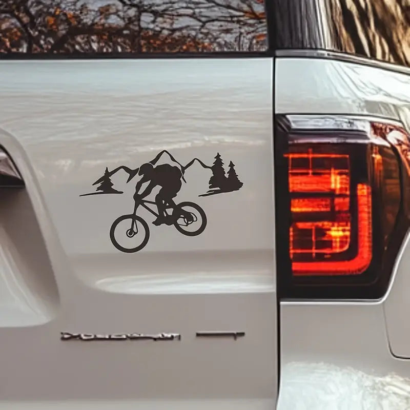 Stylish Cyclist Vinyl Decal - Ανθεκτικό αυτοκόλλητο ποδηλάτου εξωτερικού χώρου για αυτοκίνητα, φορτηγά και SUV - Ιδανικό για λάτρεις της ποδηλασίας βουνού και δρόμου