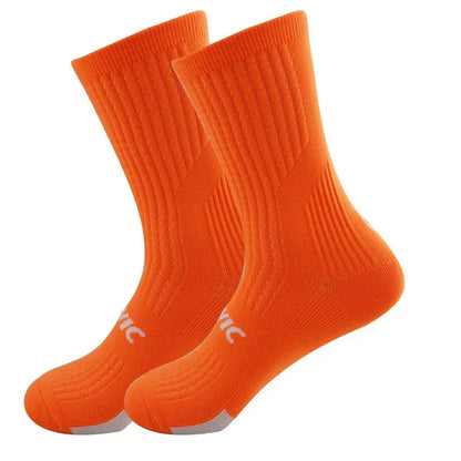 1 Pair Men's Mid-Calf Non-Slip Breathable Warm Running Socks, Polyester 80%, Nylon 20%, Knit Fabric, Alphabet Pattern, with Hand Wash/Dry Clean for Fitness & Cycling